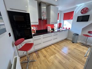 Photo 10- click for photo gallery